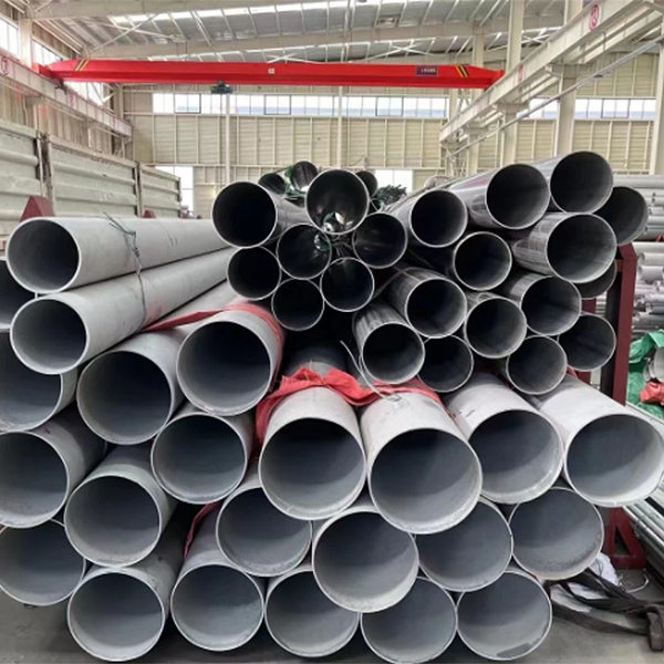 Kub Rolled-Seamless-Steel-Tube-(1)