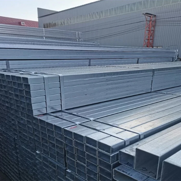 init-Galvanized-Steel-Rectangular-Steel-Tube-(2)