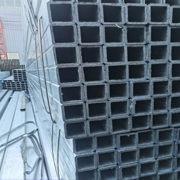 init-Galvanized-Steel-Rectangular-Steel-Tube-(3)